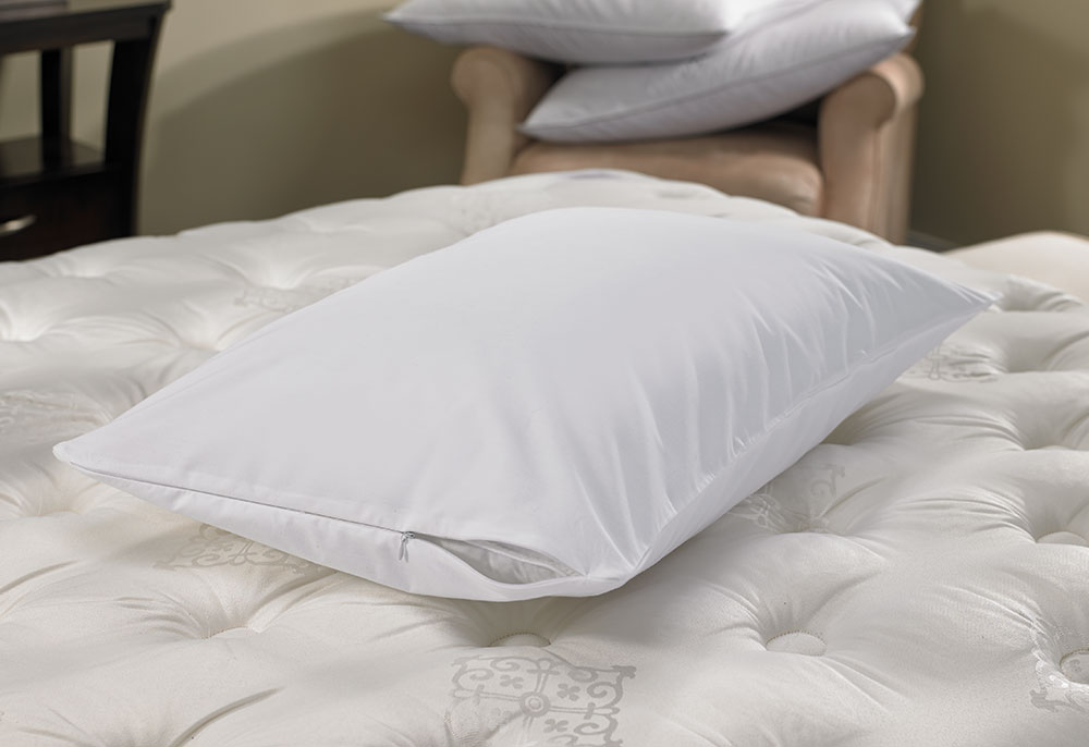 Pillow Protector Hilton to Home Collection